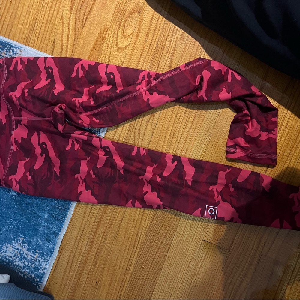 Fleo Kids Leggings in Red Camo